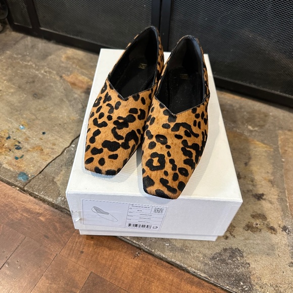 Toteme Leopard Print Pony Hair Flats - Picture 1 of 11